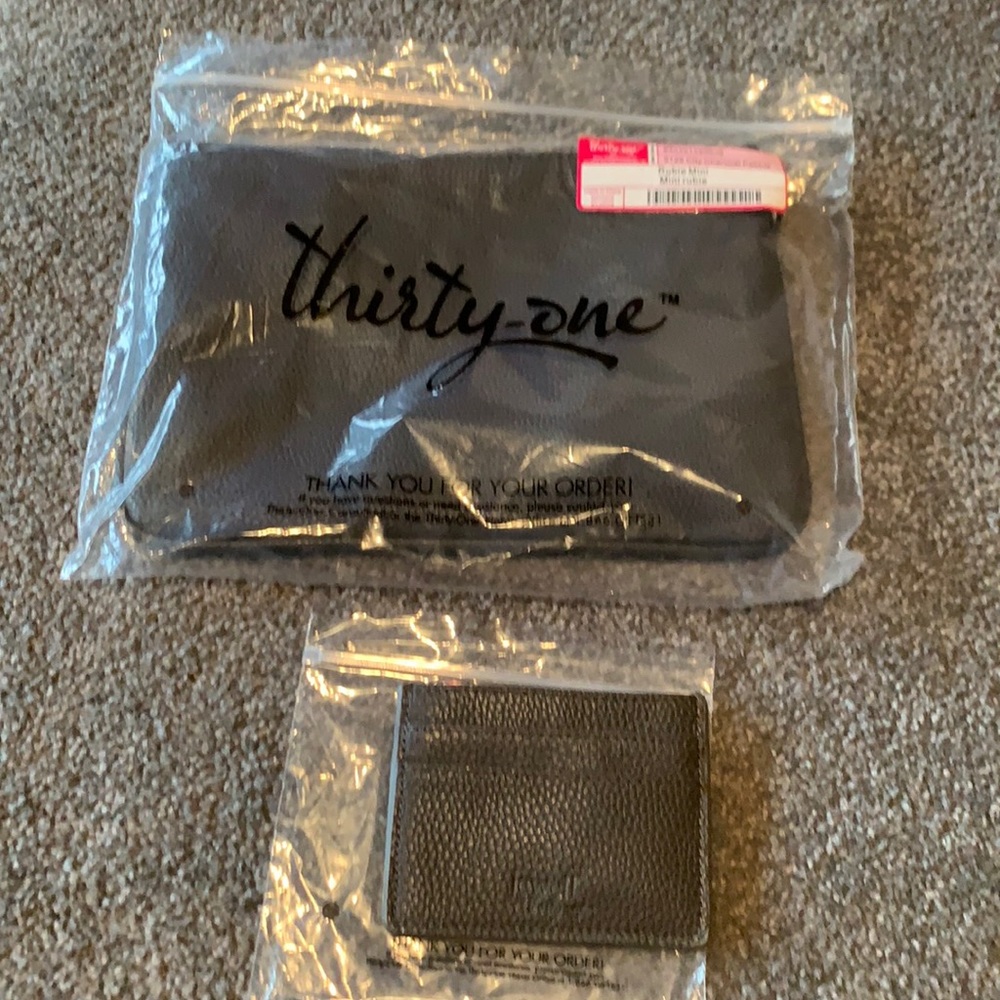 NWT Thirty One Rubie Mini clutch and credit card wallet